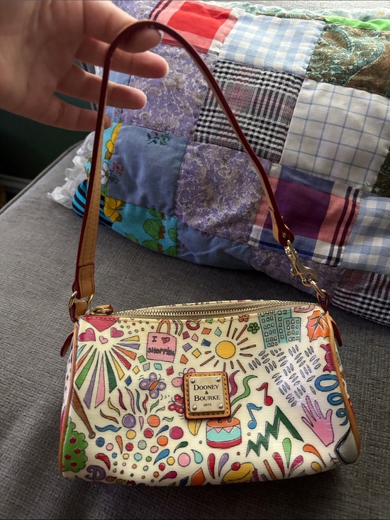 Dooney & Bourke Handbags - Y2k Dooney & Bourke White Whimsy Mini